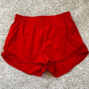 Lululemon Hottie Hot Shorts 4”
